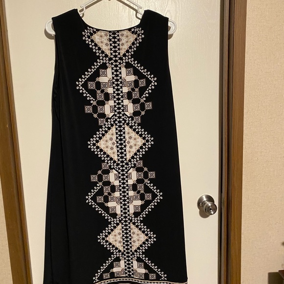Size 0X dress, JM Collection, black with tan and white - Picture 3 of 3